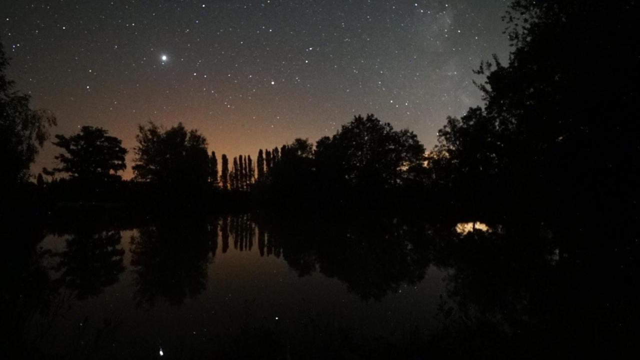 Domaine Du Clos Henri Essay Dış mekan fotoğraf